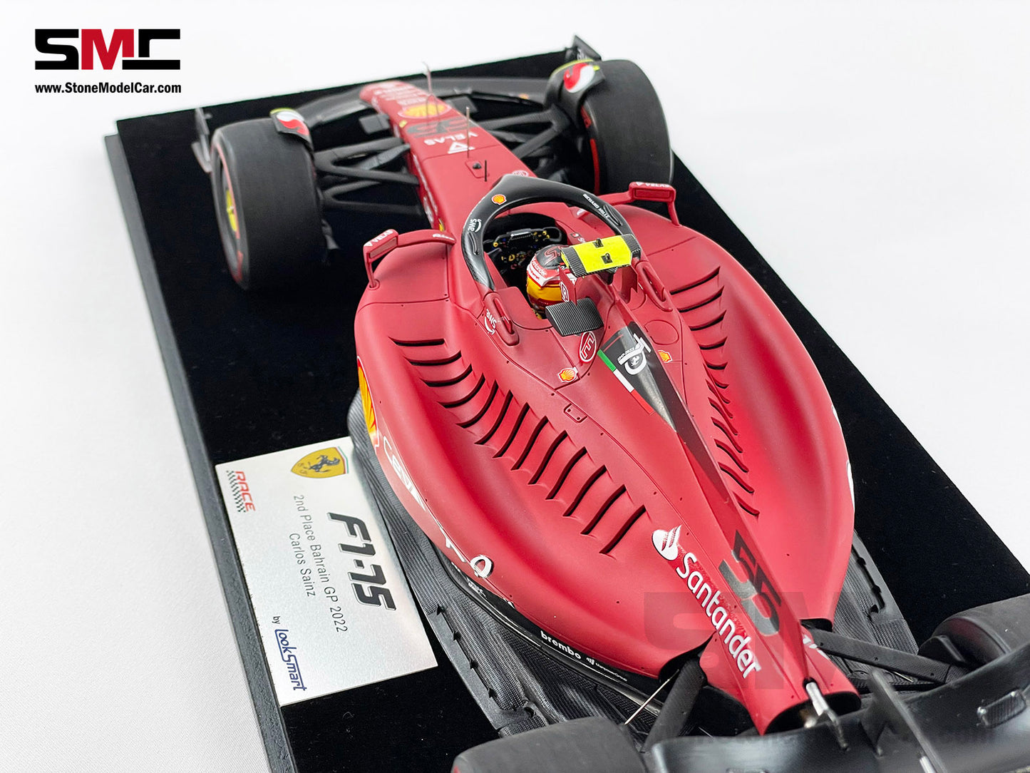 2022 F1 Ferrari F1-75 #55 Carlos Sainz Bahrain GP 2nd 1st 1-2 of 2022 LookSmart 1:18