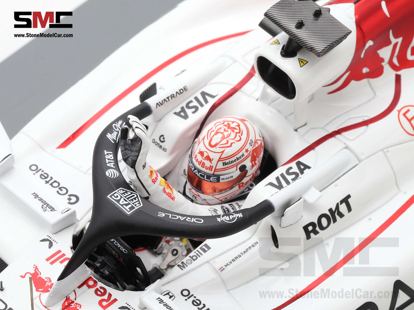[Pre-Order] Red Bull F1 RB21 #1 Max Verstappen Japanese GP Winner 2025 1:18 Spark 18S1004