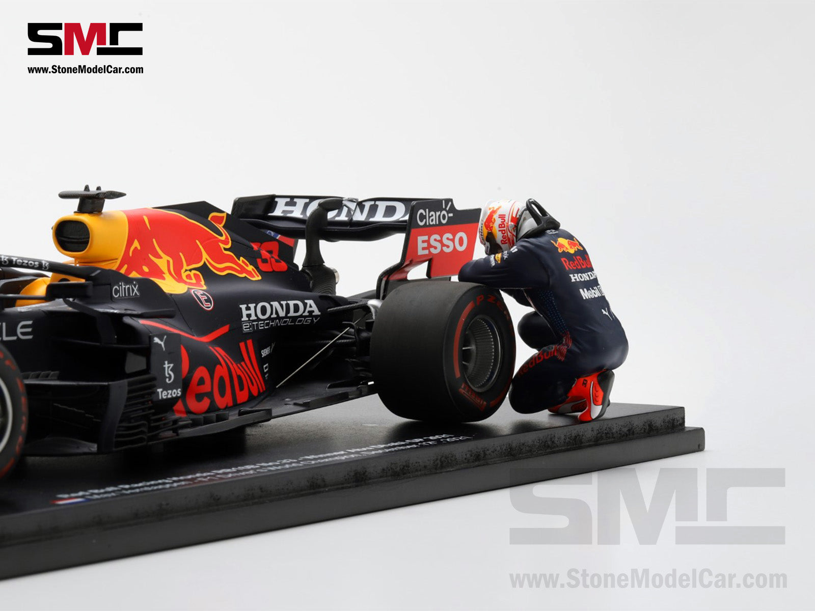 Pre-Order] Red Bull RB16B #33 Max Verstappen Abu Dhabi GP 2021 F1