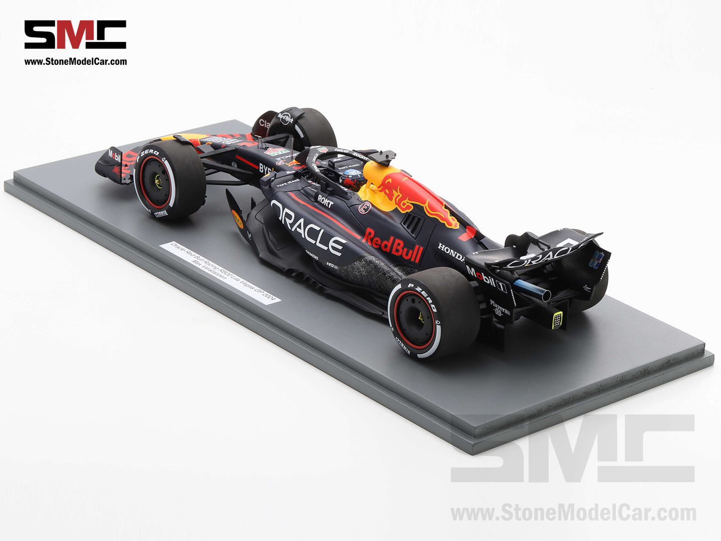 [Pre-Order] Red Bull F1 RB20 #1 Max Verstappen Las Vegas GP 2024 World Champion Spark 1:18 18S666