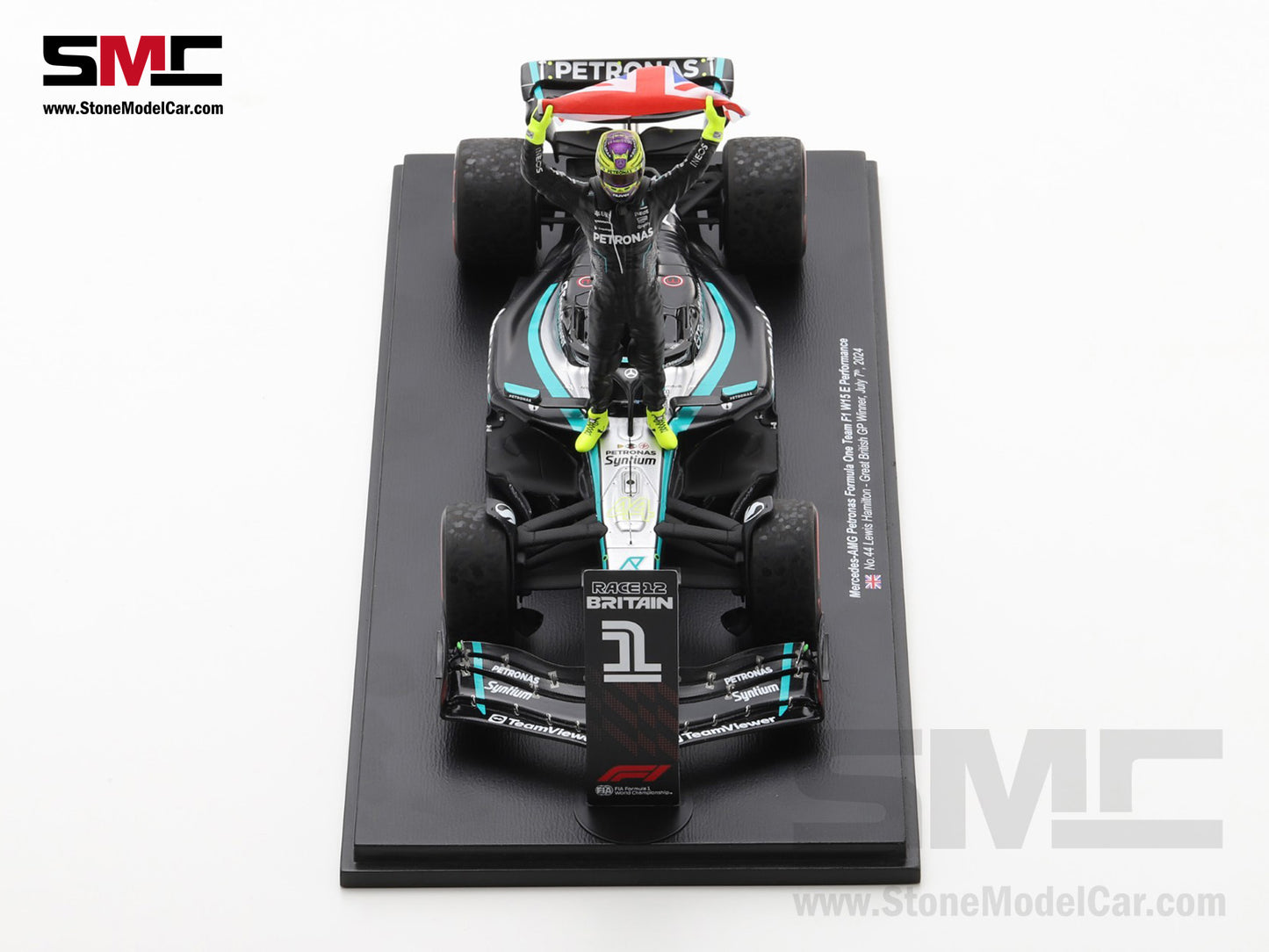 [Pre-Order] Mercedes F1 W15 #44 7x World Champion Lewis Hamilton British GP Winner 2024  1:18 Spark Figure Special Edition