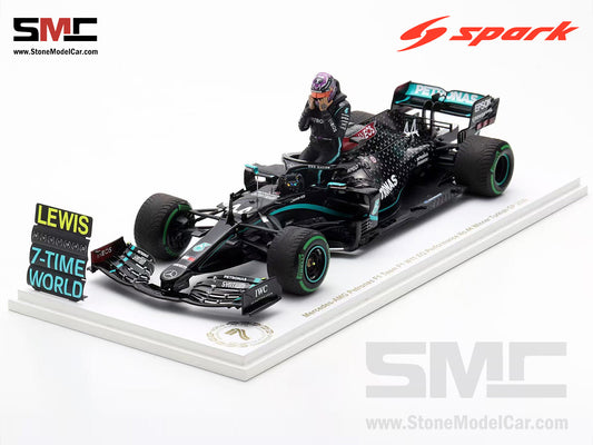 [Pre-Order] Mercedes F1 W11 #44 Lewis Hamilton Turkey GP 2020 7x World Champion 1:18 Spark Figure Edition