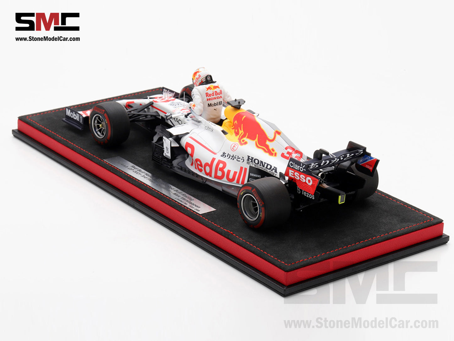[Pre-Order] Red Bull F1 RB16B #33 Max Verstappen 2021 World Champion Turkish GP Special Livery 1:18 Spark Figure Special
