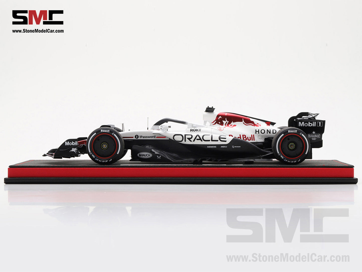 [Pre-Order] Red Bull F1 RB21 #1 Max Verstappen Japanese GP Winner 2025 1:18 Spark Figure Edition