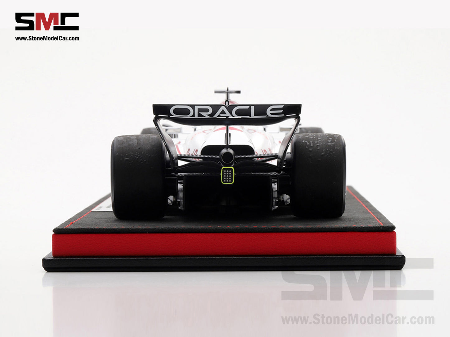 [Pre-Order] Red Bull F1 RB21 #1 Max Verstappen Japanese GP Winner 2025 1:18 Spark Figure Edition