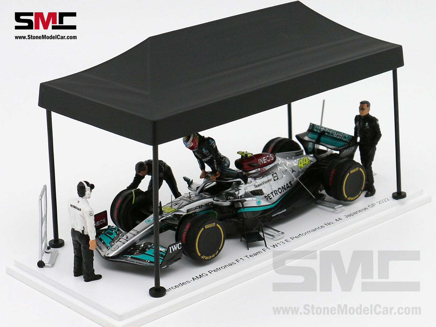 Mercedes F1 W13 #44 Lewis Hamilton Japanese GP Start Race 2022 7x World Champion 1:43 Spark