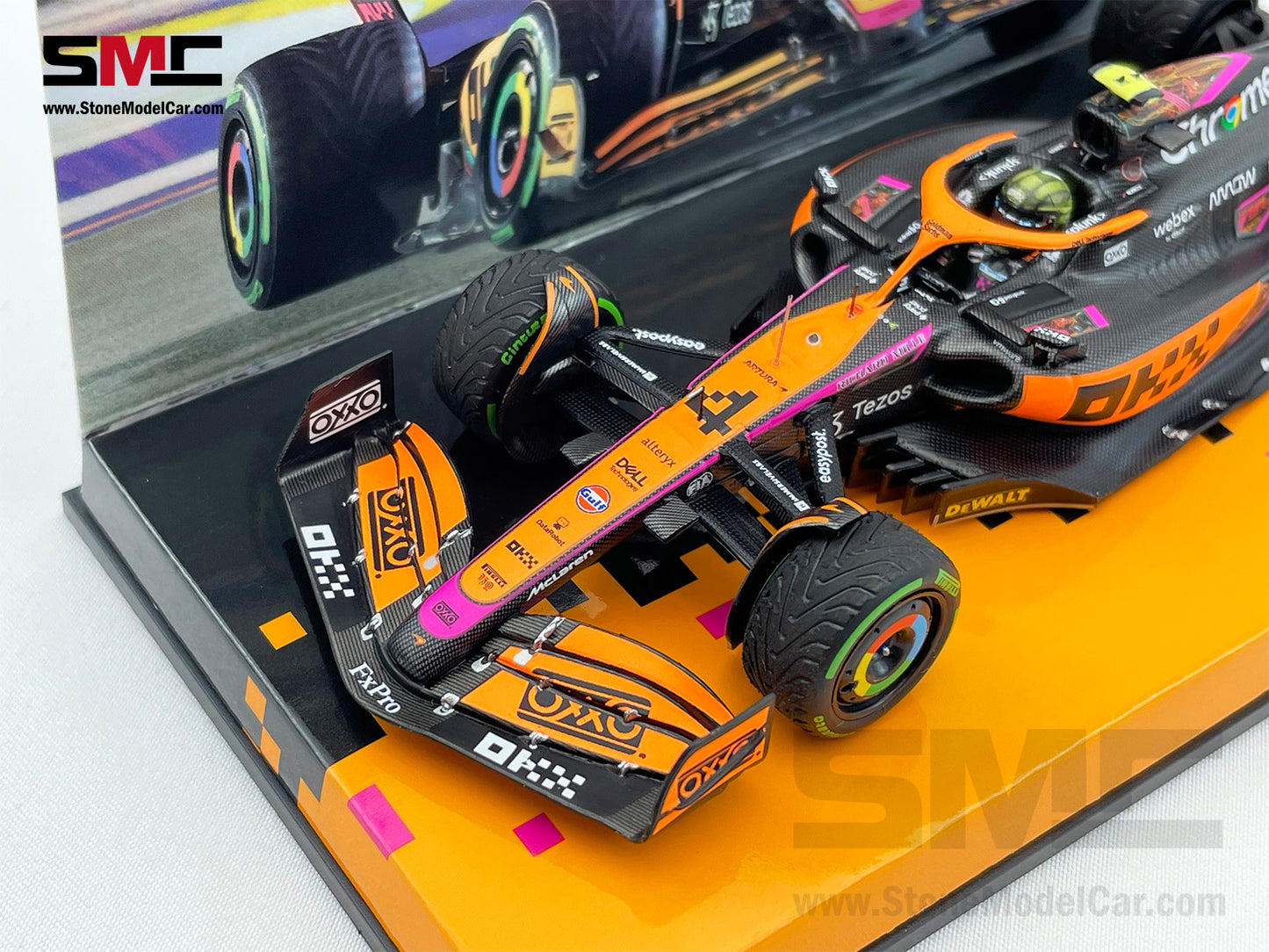 2022 Mclaren F1 MCL36 #4 Lando Norris Singapore GP 4th Special Livery 1:43 MINICHAMPS