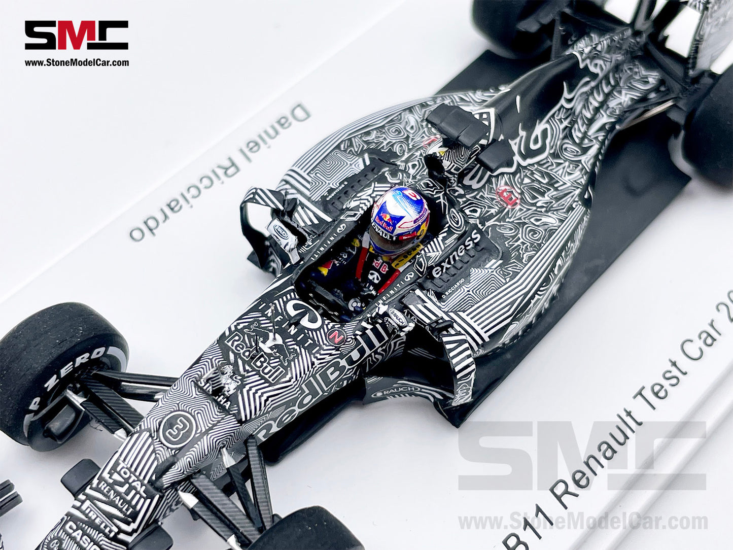 1:43 Spark Red Bull F1 RB11 #3 Daniel Ricciardo Special Testing Livery 2015