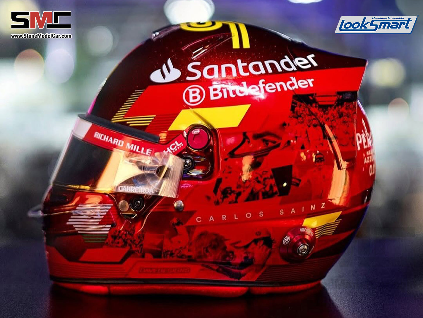 [Pre-Order] Ferrari F1 SF-24 #55 Carlos Sainz Abu Dhabi GP 2024 Looksamrt 1:5 BELL Helmet