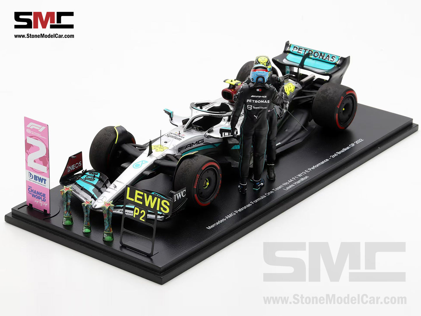 [Pre-Order] Mercedes F1 W13 #44 7x World Champion Lewis Hamilton Brazil GP 2022 Spark 1:18 Special Figure Edition