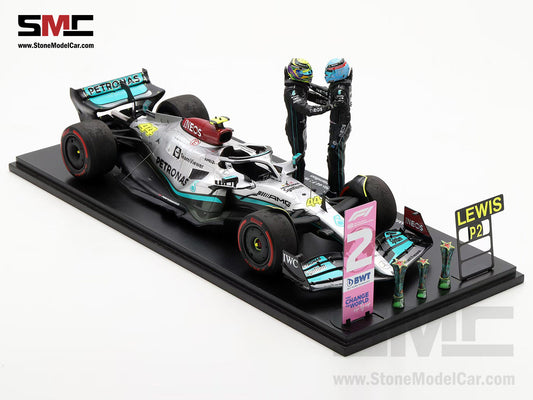 [Pre-Order] Mercedes F1 W13 #44 7x World Champion Lewis Hamilton Brazil GP 2022 Spark 1:18 Special Figure Edition