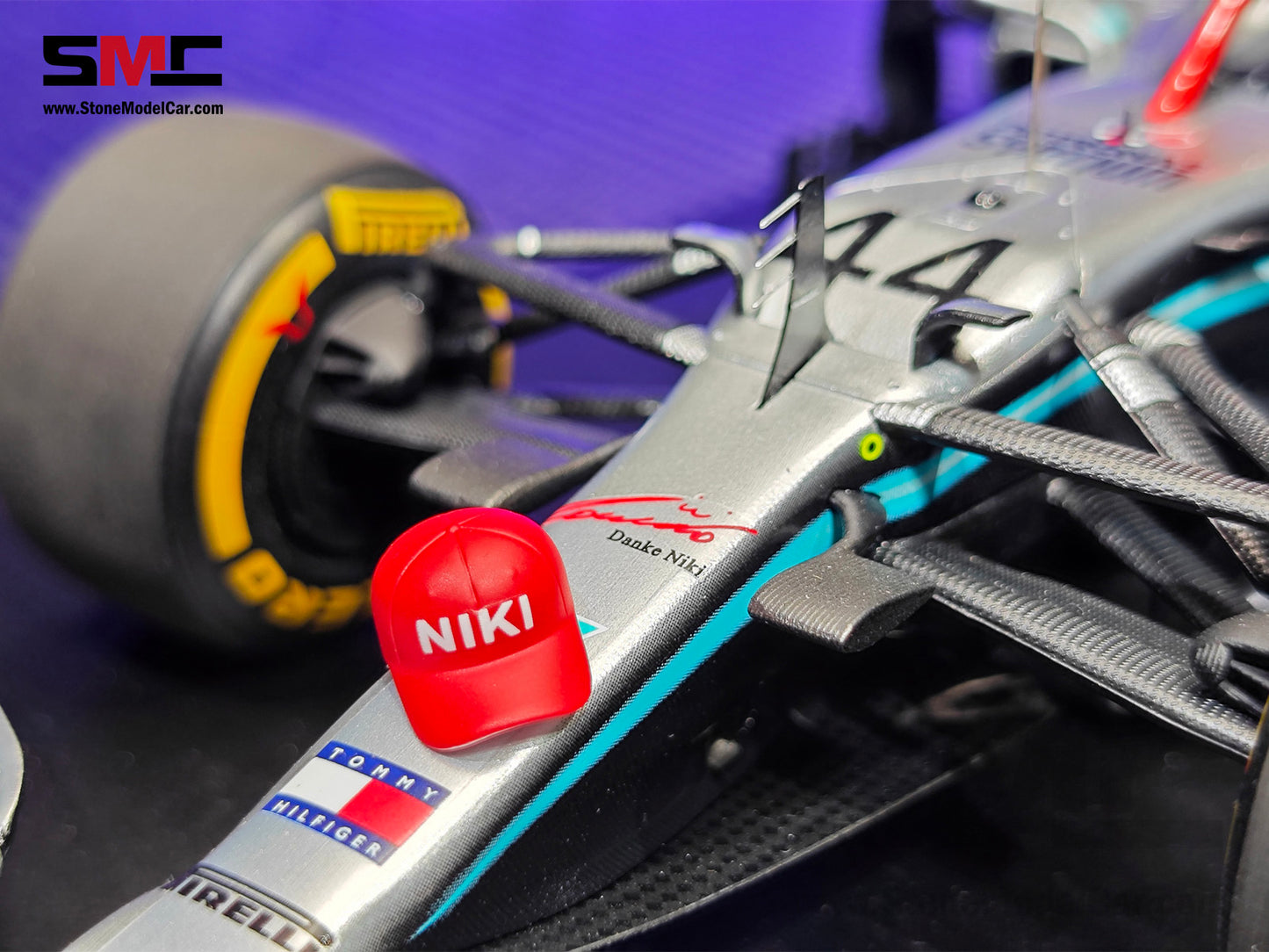 [Pre-Order] Mercedes AMG F1 W10 #44 Lewis Hamilton Monaco GP 2019 World Champion Spark 1:18 Figure Edition