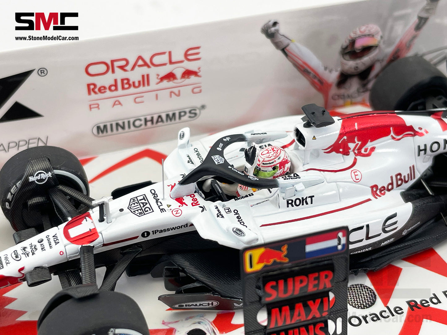 Red Bull F1 RB21 #1 Max Verstappen Japanese GP Winner 2025 1:43 MINICHAMPS MV Edition