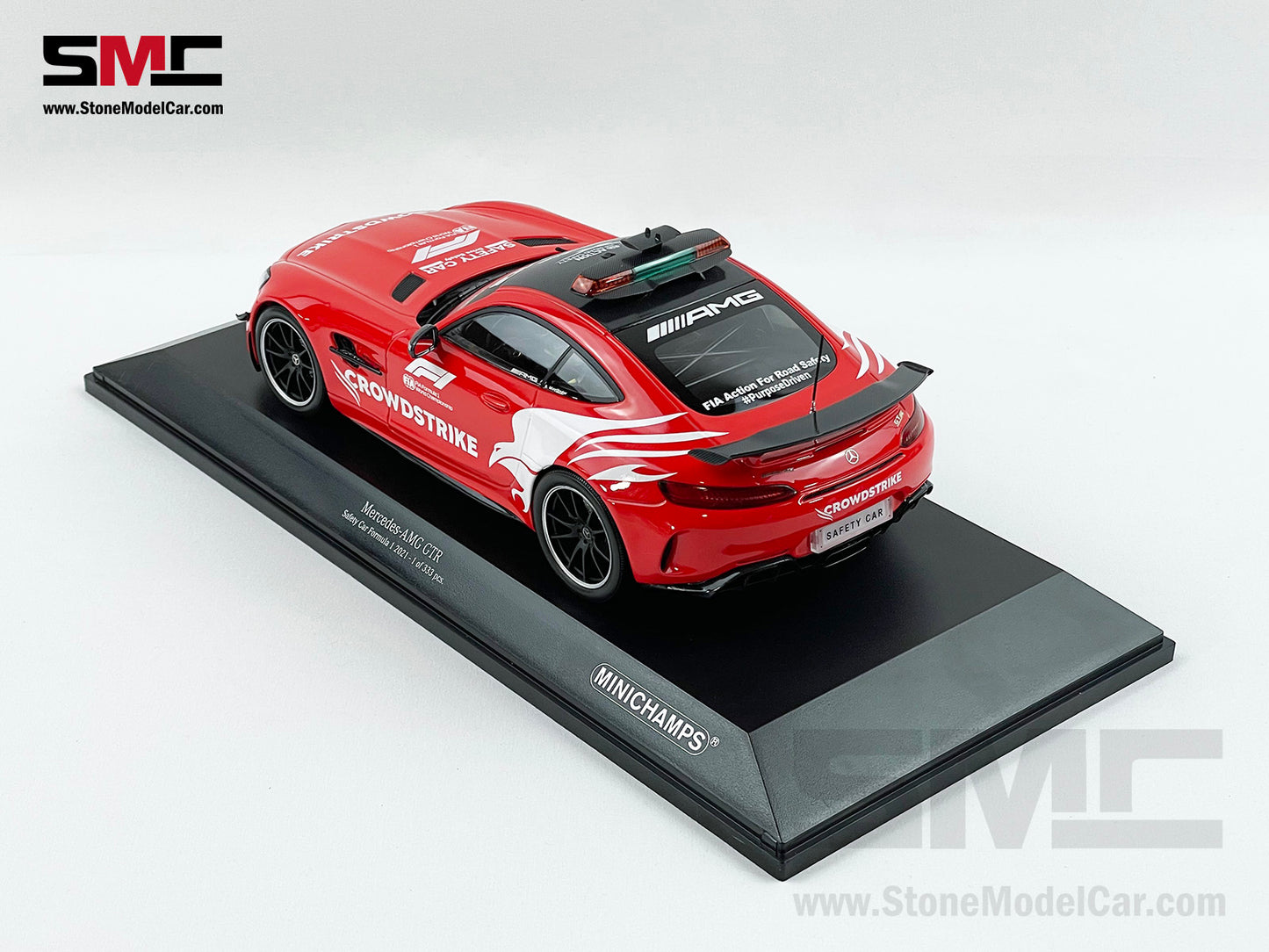 Formula One 1:18 Minichamps Mercedes-Benz AMG GT-R F1 Safety Car 2021 153036097