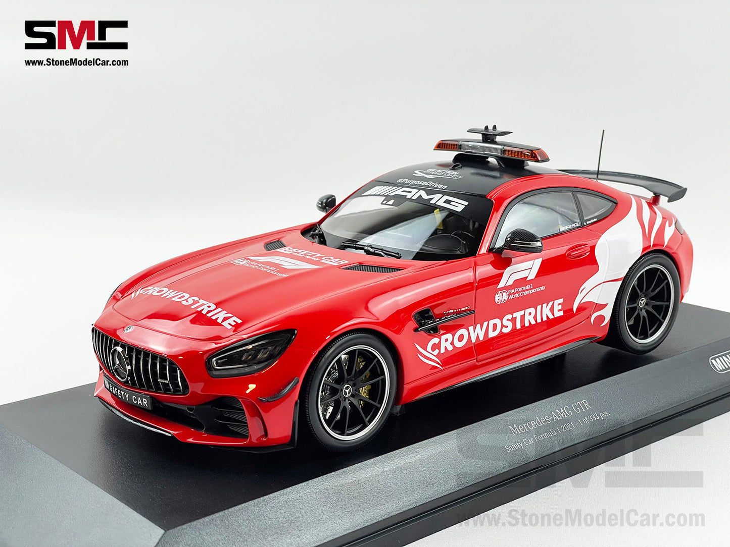 Formula One 1:18 Minichamps Mercedes-Benz AMG GT-R F1 Safety Car 2021 153036097