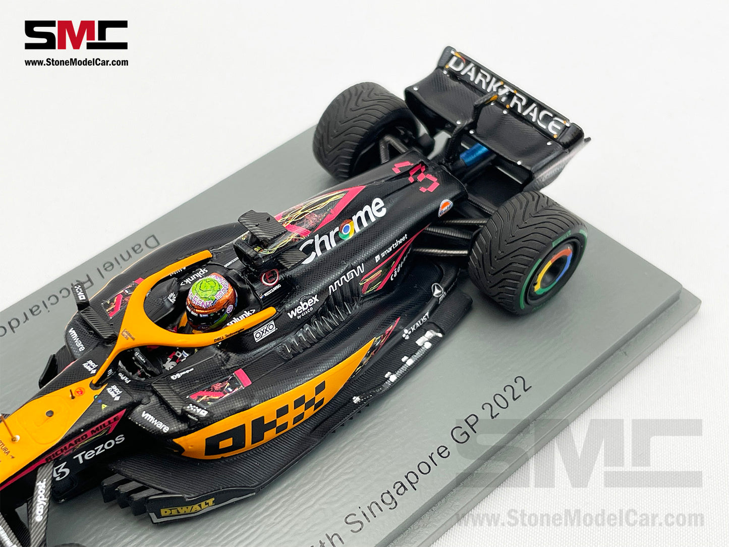 2022 Mclaren F1 MCL36 #3 Daniel Ricciardo Singapore GP Special Livery 1:43 Spark S8559