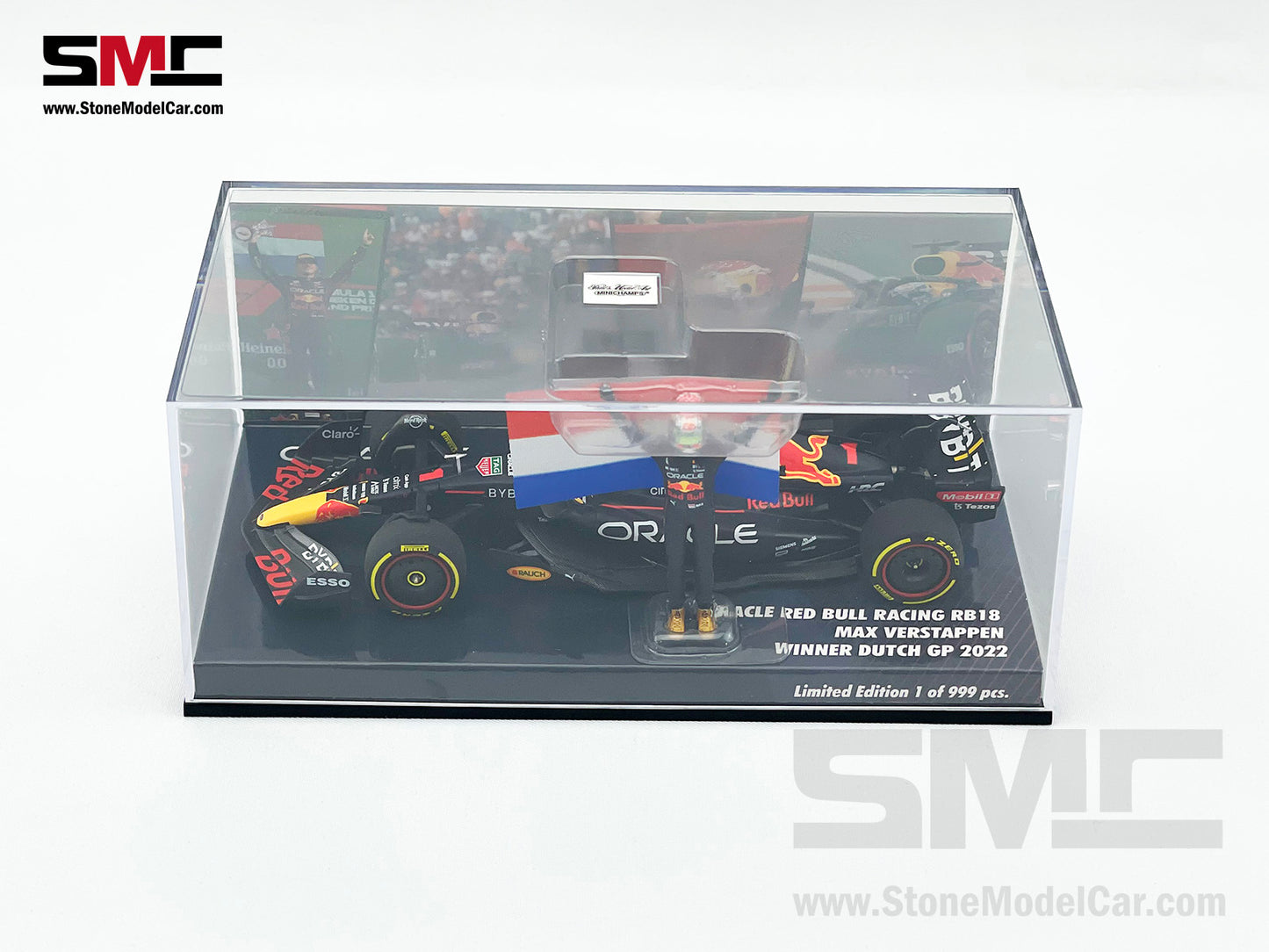 Red Bull F1 RB18 #1 Max Verstappen Dutch GP 2022 World Champion 1:43 MINICHAMPS with Figure