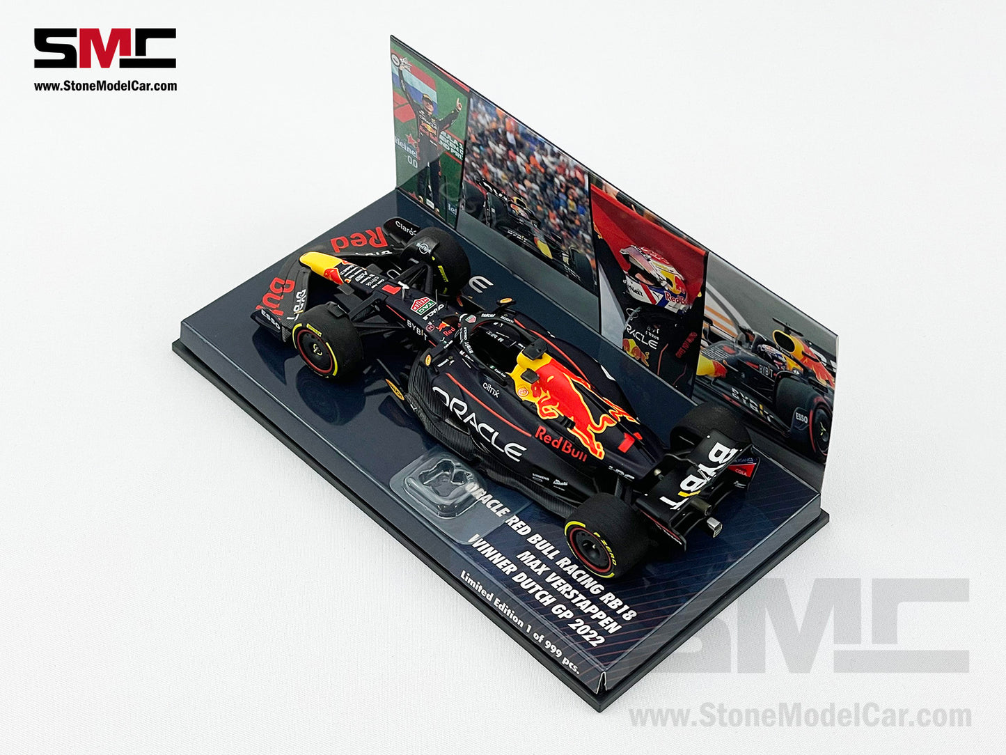 Red Bull F1 RB18 #1 Max Verstappen Dutch GP 2022 World Champion 1:43 MINICHAMPS with Figure