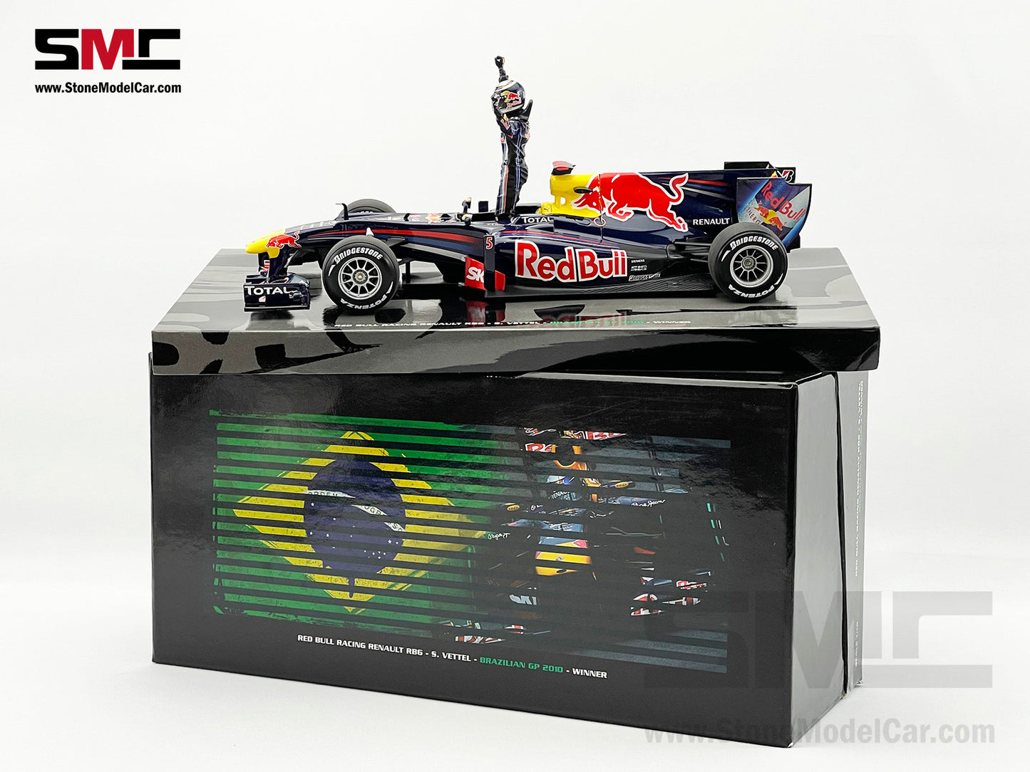 [Used] 2010 1st World Champion Red Bull F1 RB6 #5 Sebastian Vettel Brazil GP 1:18 MINICHAMPS with Figure