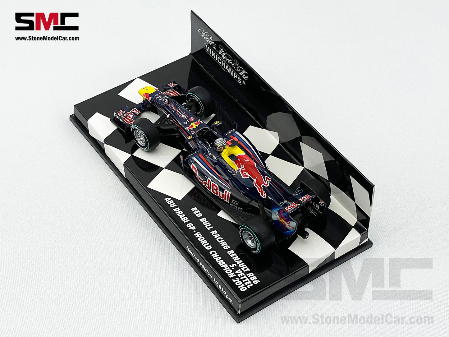 Red Bull F1 RB6 #5 Sebastian Vettel Abu Dhabi GP 2010 1st World Champion 1:43 MINICHAMPS