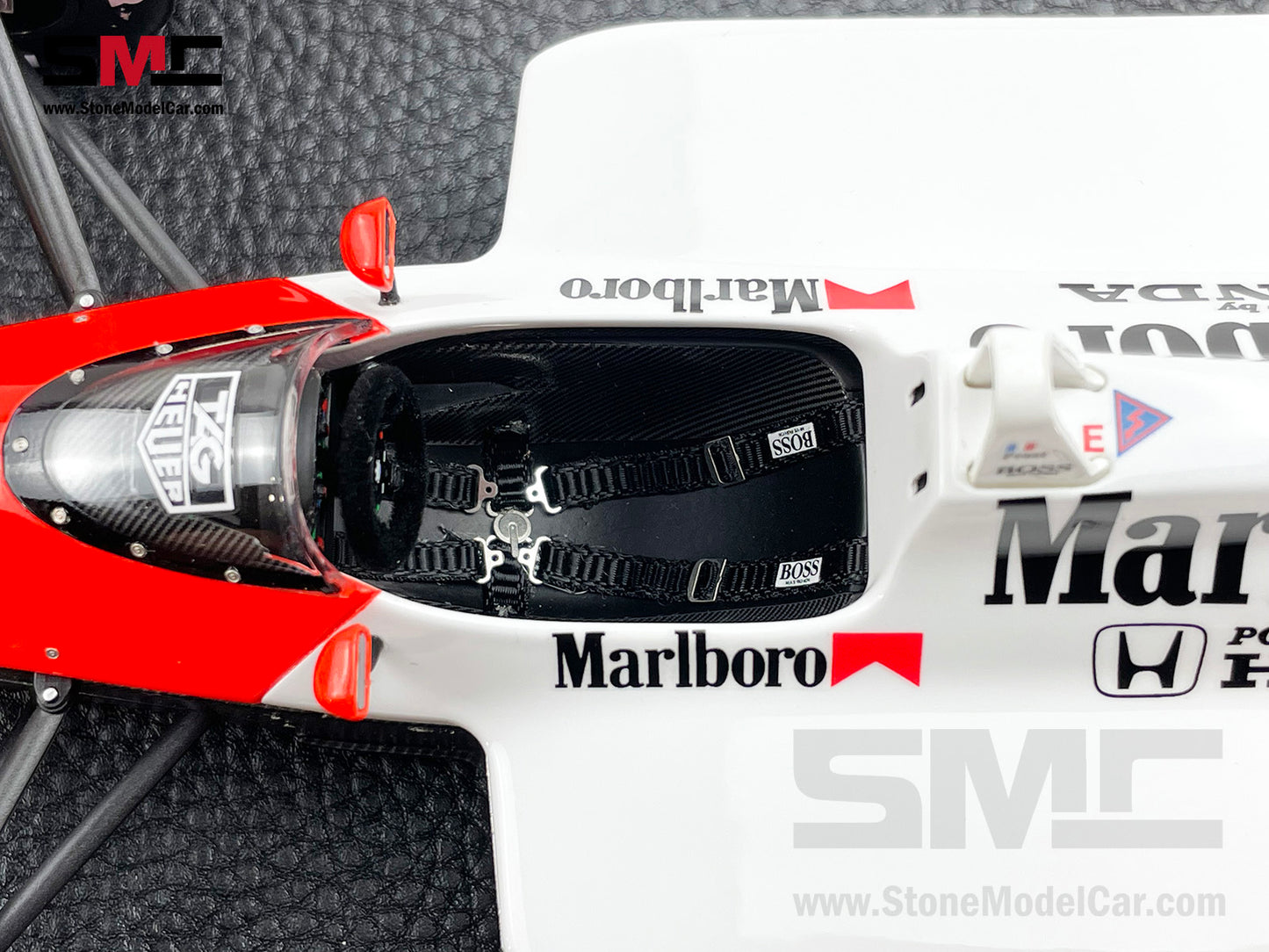 Mclaren MP4/4 F1 #11 Alain Prost 1988 1:18 GP REPLICAS with Marlboro Decal