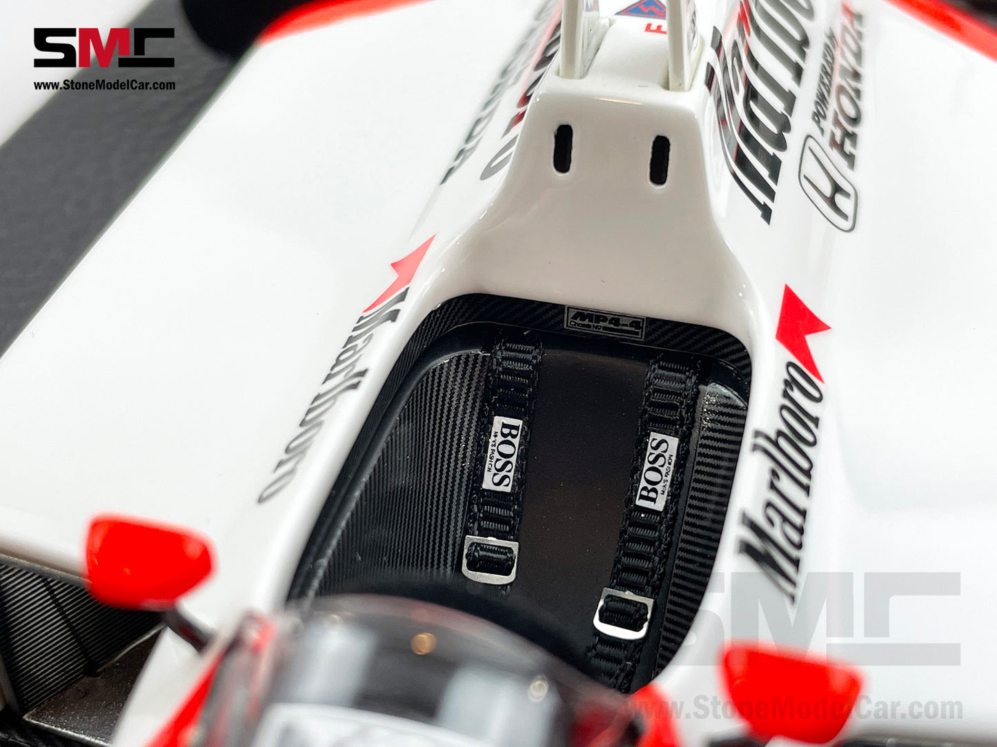 Mclaren MP4/4 F1 #11 Alain Prost 1988 1:18 GP REPLICAS with Marlboro Decal