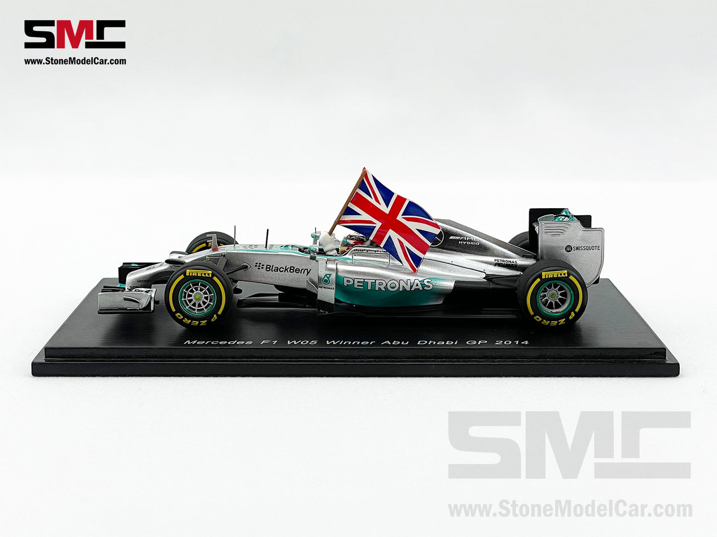 2014 2x World Champion Mercedes F1 W05 #44 Lewis Hamilton Abu Dhabi GP 1:43 Spark Holding Flag