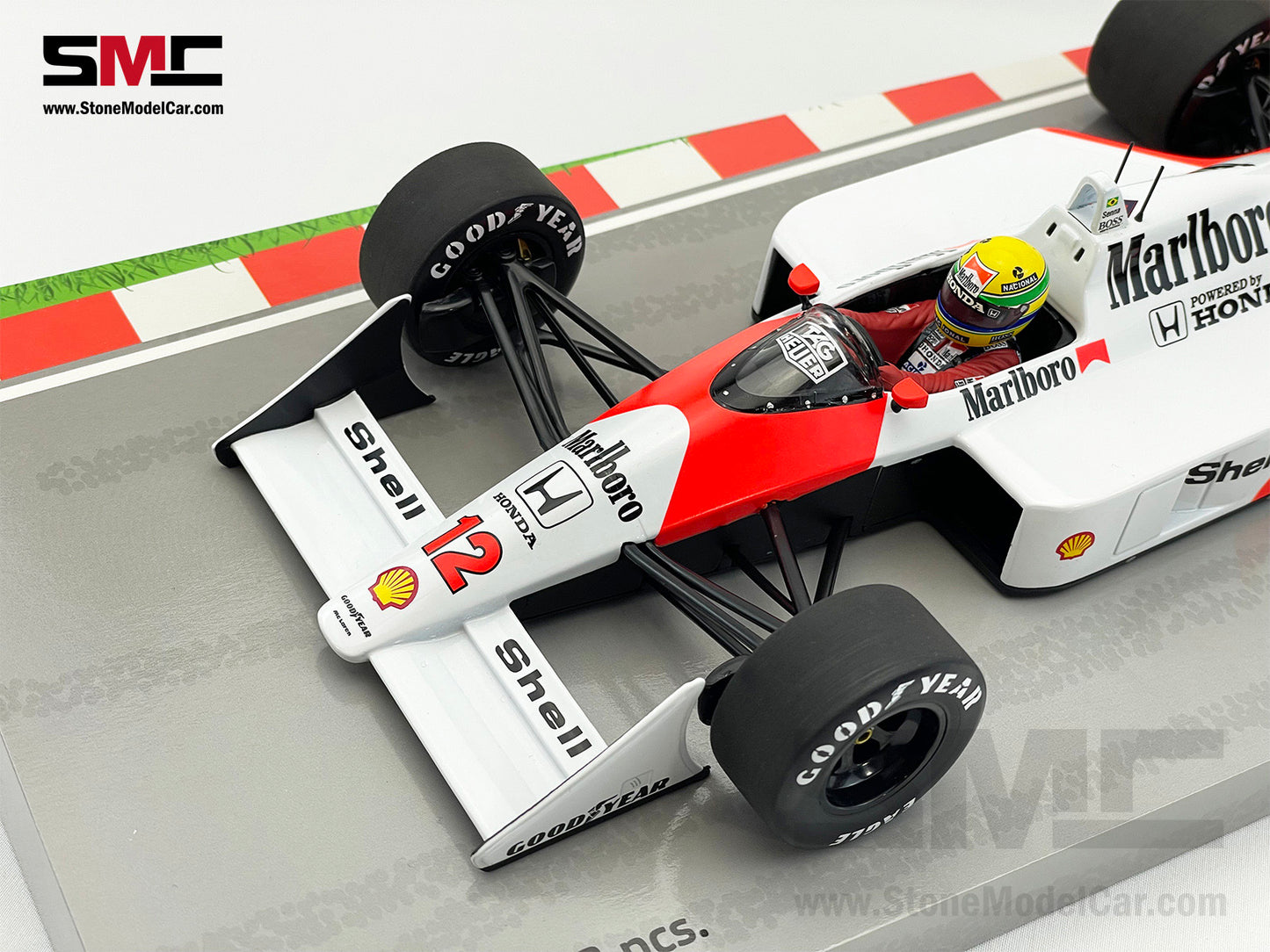 Mclaren MP4/4 #12 Ayrton Senna 1988 F1 World Champion 1:18 MINICHAMPS Box with Decal