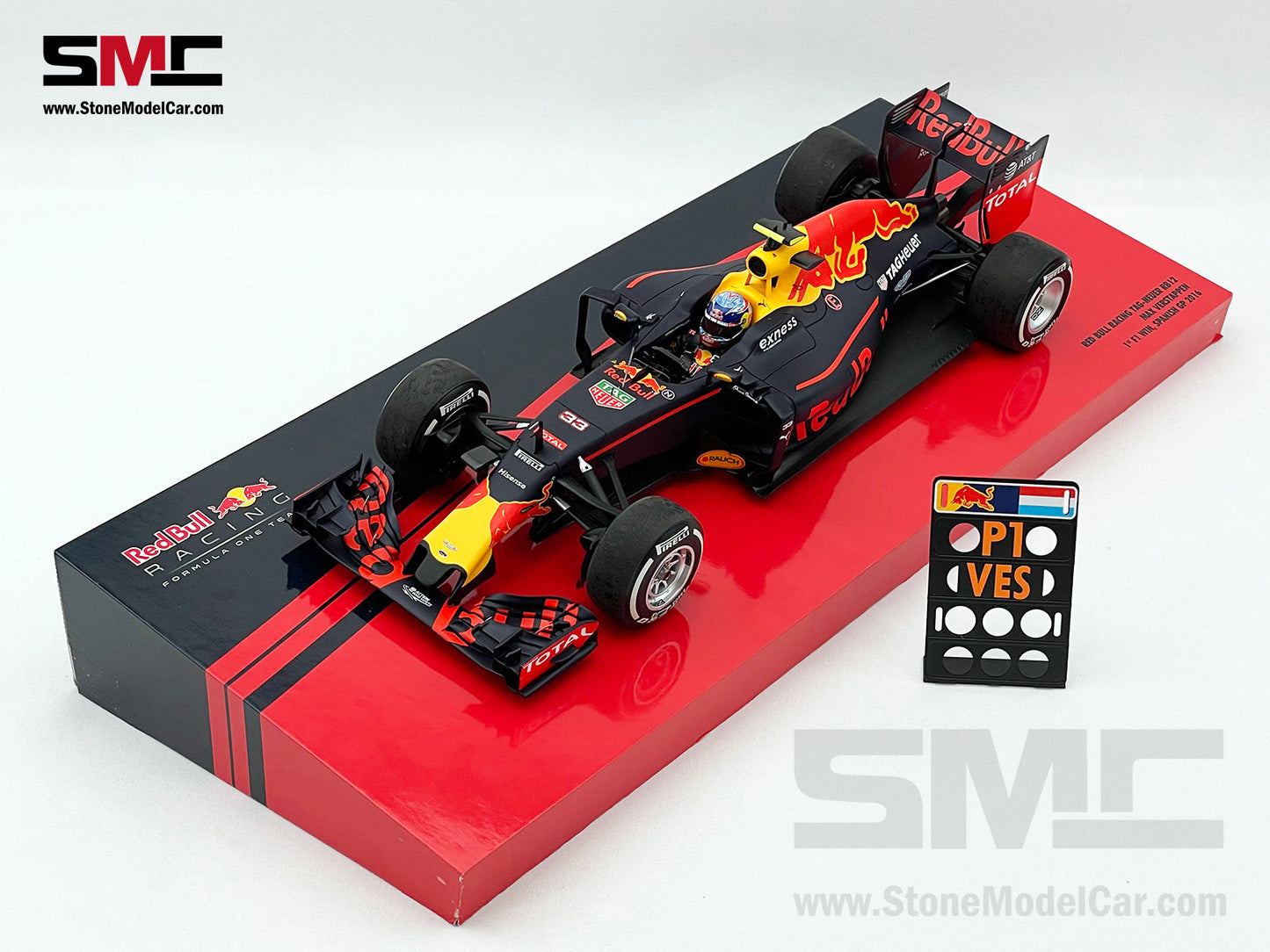 Red Bull F1 RB12 #33 Max Verstappen 1st Career Win Spanish GP 2016 1:18 MINICHAMPS Gift Box