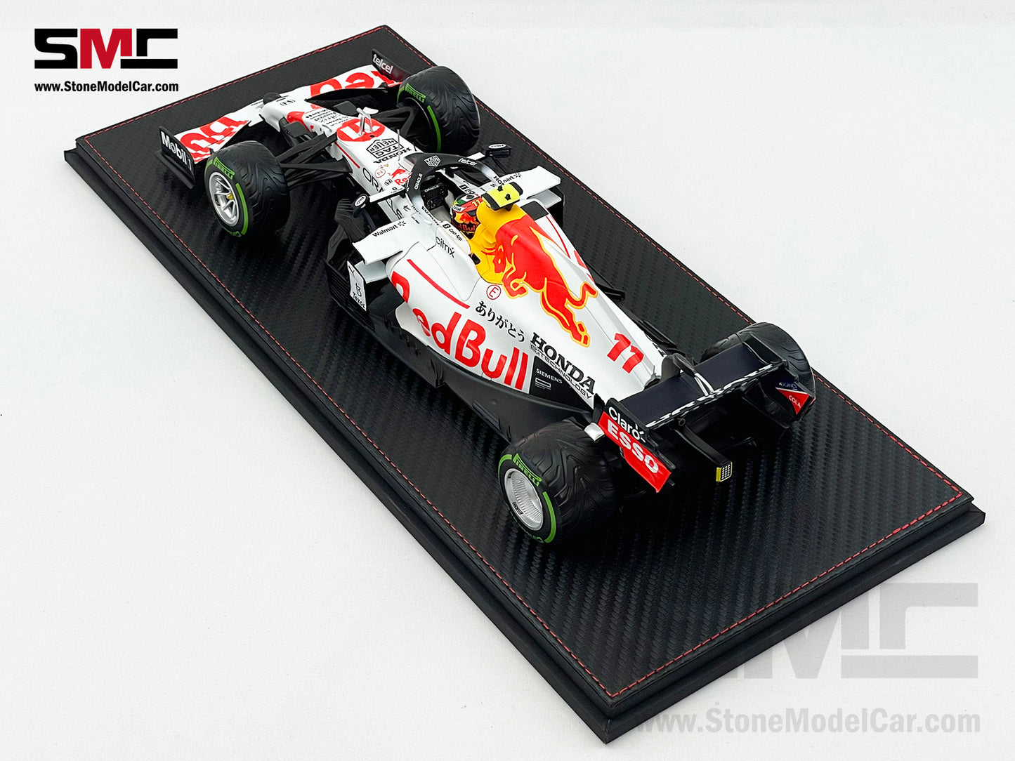 Red Bull F1 RB16B #11 Sergio Perez Turkish 2021 Special Livery 1:18 Minichamps with Case