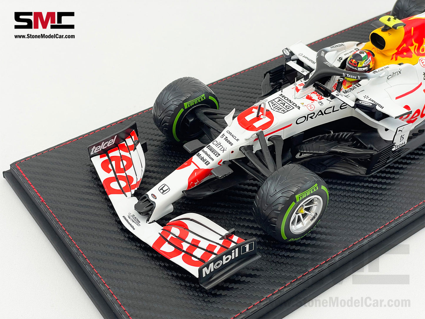 Red Bull F1 RB16B #11 Sergio Perez Turkish 2021 Special Livery 1:18 Minichamps with Case