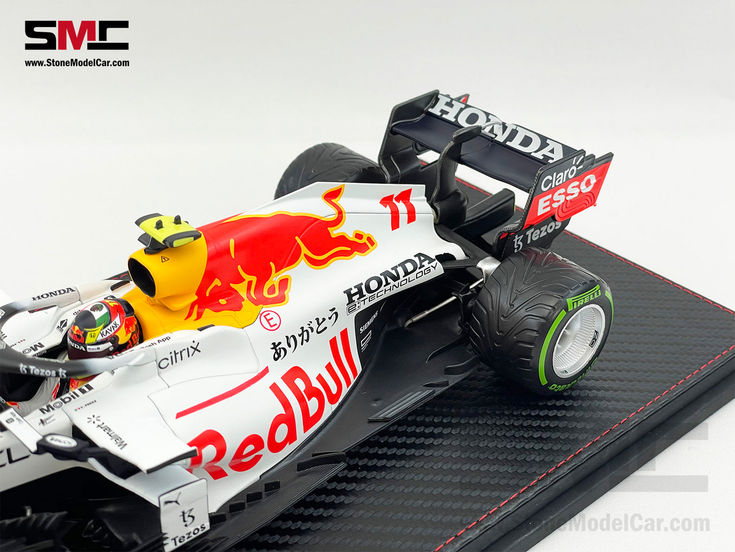 Red Bull F1 RB16B #11 Sergio Perez Turkish 2021 Special Livery 1:18 Minichamps with Case