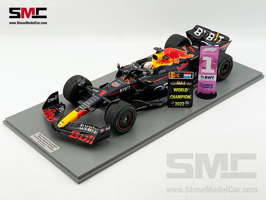 Spark 1:12 F1 Red Bull RB18 #1 Max Verstappen Japan GP 2022 World Champion 12S034