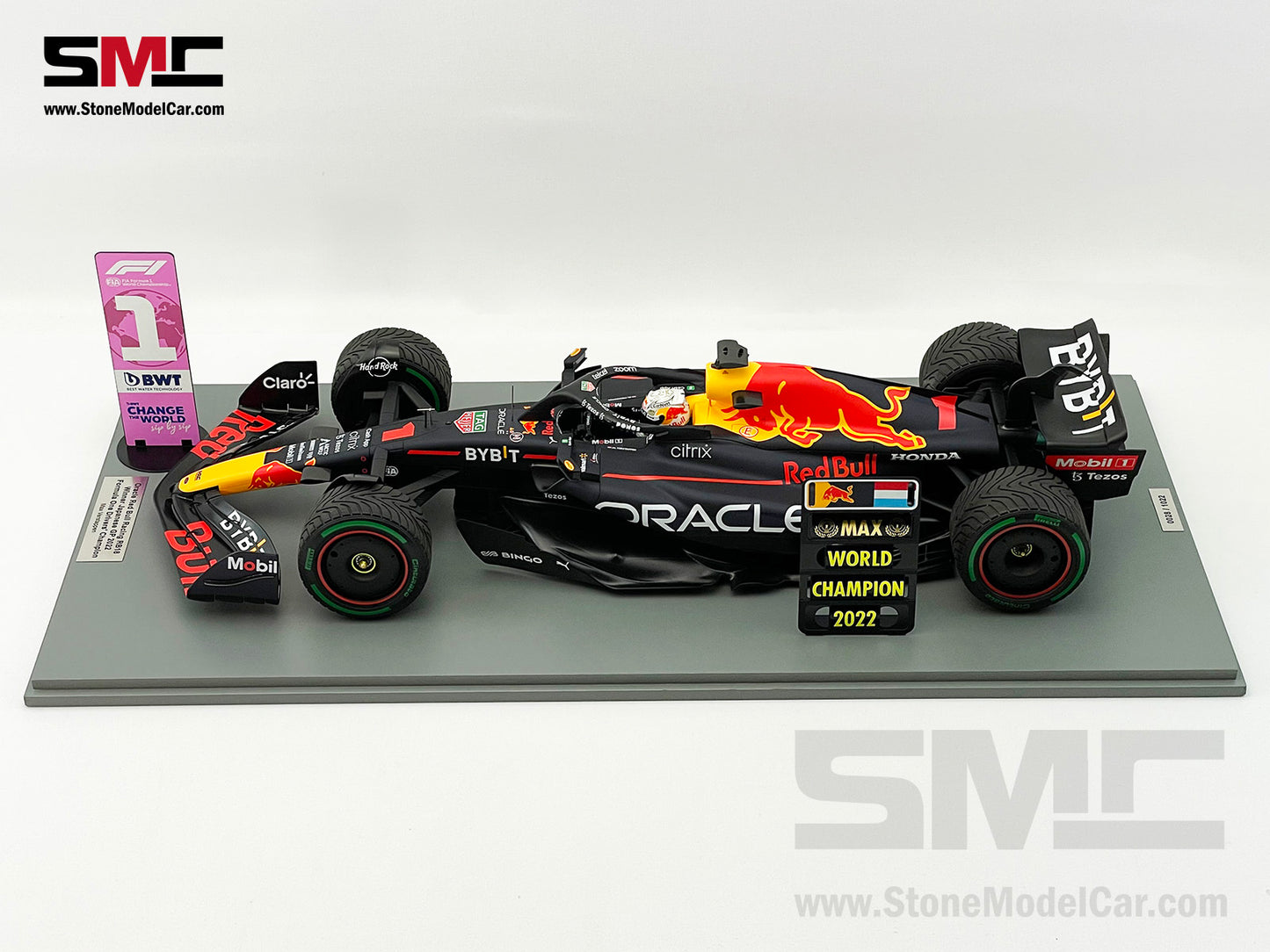 Spark 1:12 F1 Red Bull RB18 #1 Max Verstappen Japan GP 2022 World Champion 12S034