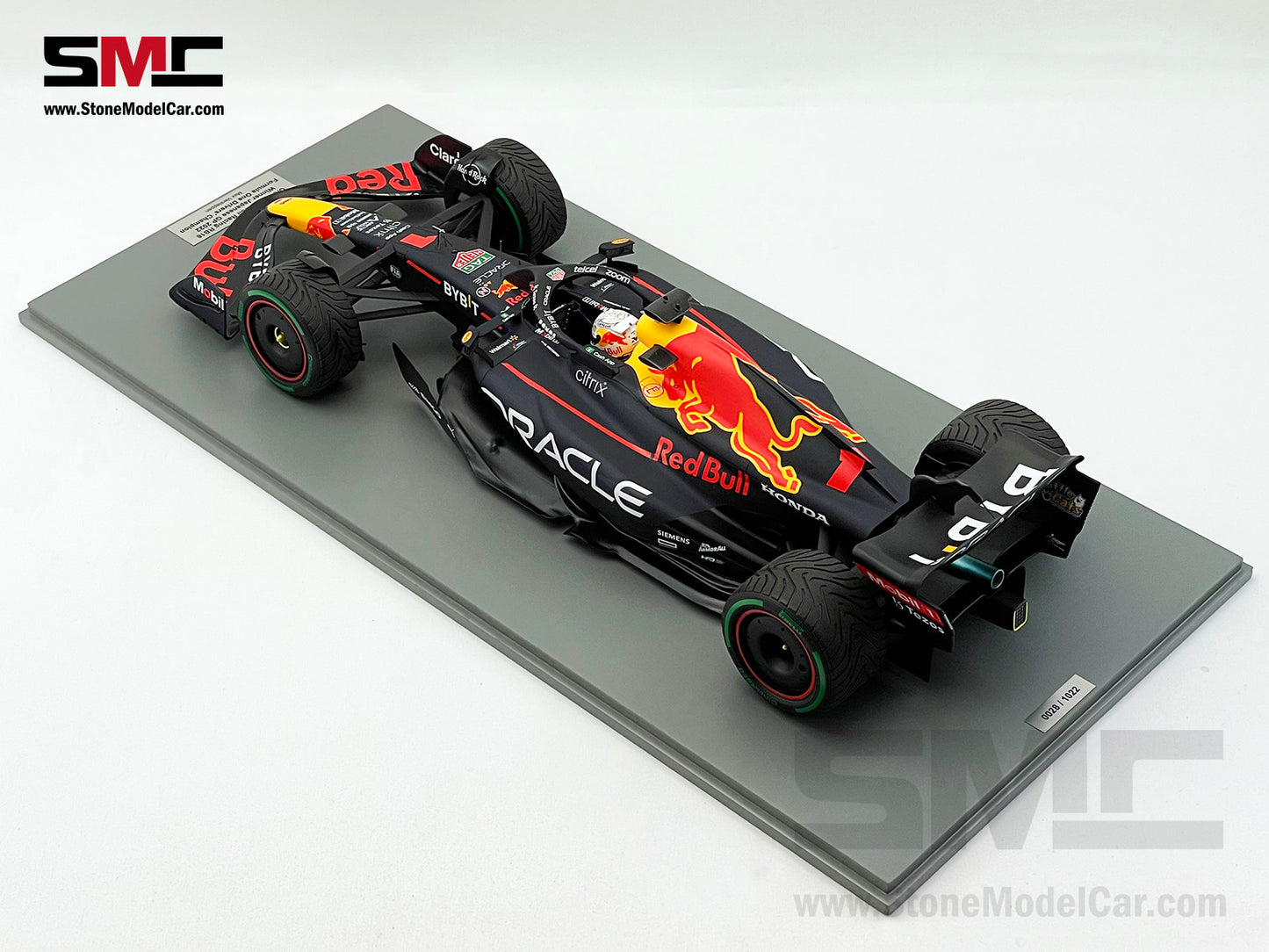 Spark 1:12 F1 Red Bull RB18 #1 Max Verstappen Japan GP 2022 World Champion 12S034