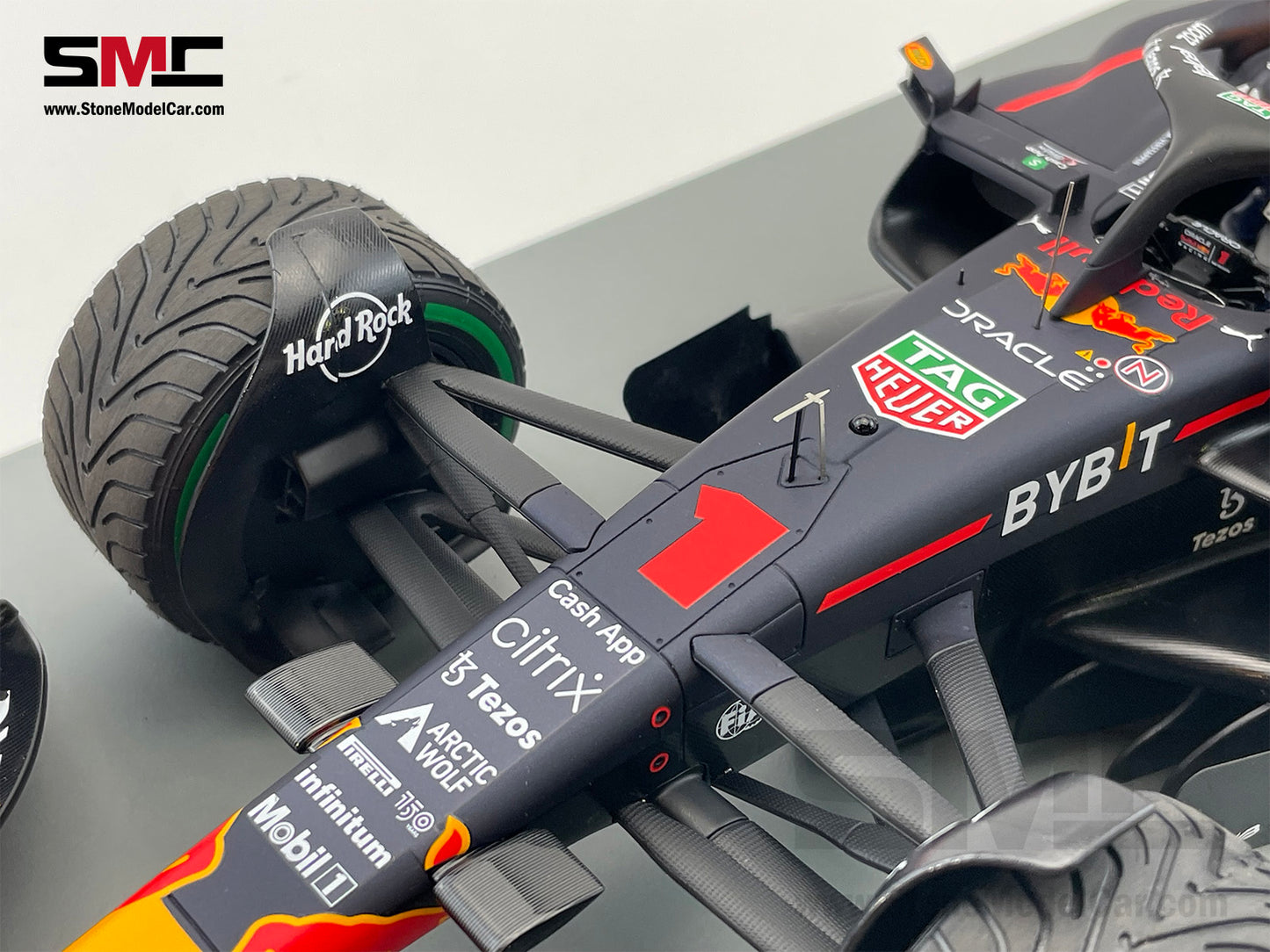 Spark 1:12 F1 Red Bull RB18 #1 Max Verstappen Japan GP 2022 World Champion 12S034