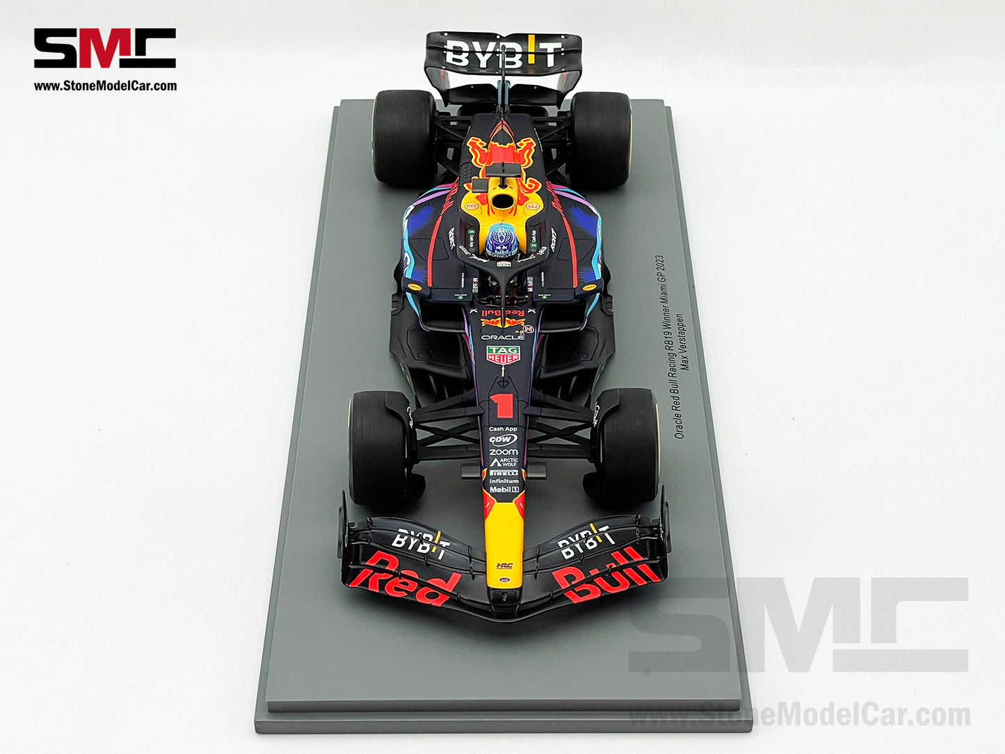 Red Bull F1 RB19 #1 Max Verstappen Winner US Miami GP 2023 World Champion Spark 1:18 18S895