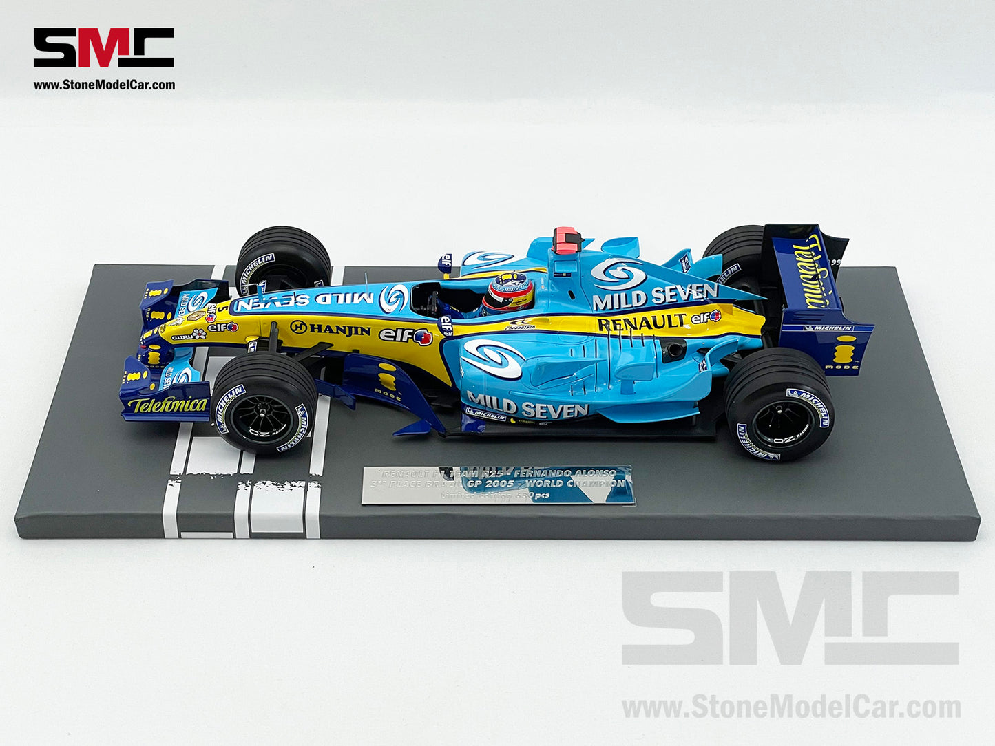Renault F1 R25 #5 Fernando Alonso Brazil GP 2005 World Champion 1:18 MINICHAMPS Resin Edition