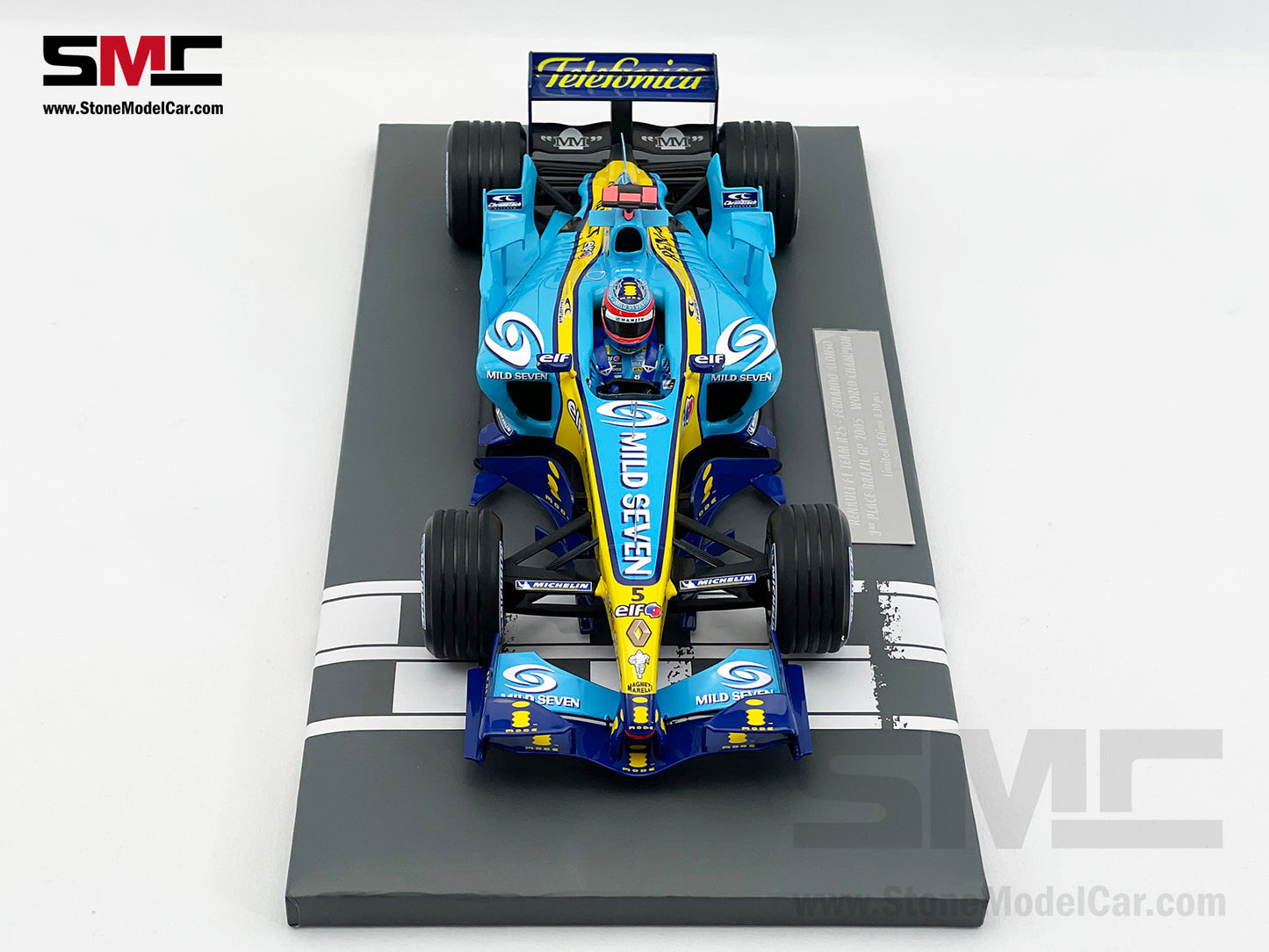 Renault F1 R25 #5 Fernando Alonso Brazil GP 2005 World Champion 1:18 MINICHAMPS Resin Edition