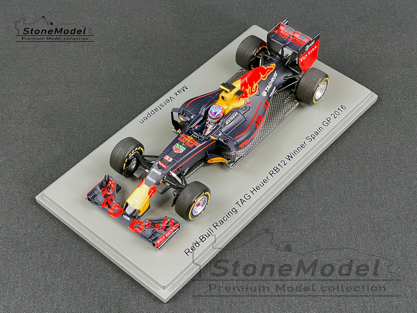 Red Bull F1 RB12 #33 Max Verstappen 1st Career Win Spanish 2016 1:43 Spark S5019