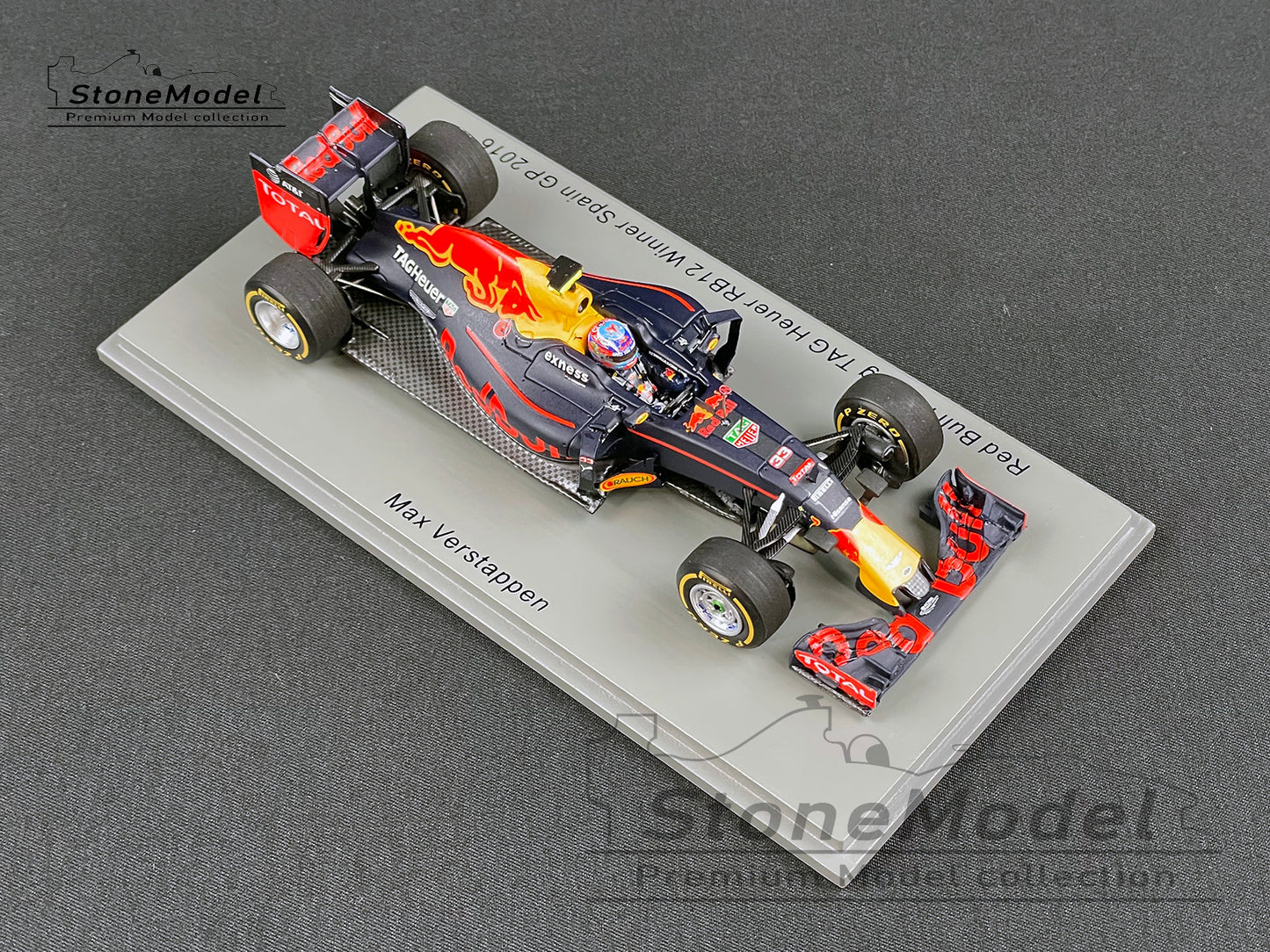 Red Bull F1 RB12 #33 Max Verstappen 1st Career Win Spanish 2016 1:43 Spark S5019