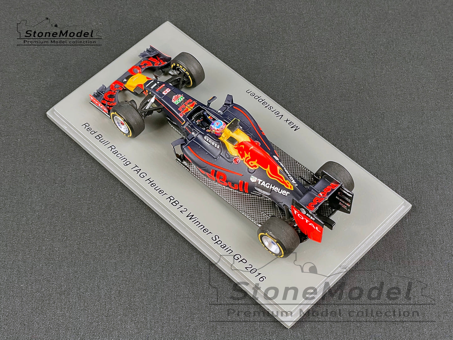Red Bull F1 RB12 #33 Max Verstappen 1st Career Win Spanish 2016 1:43 Spark S5019