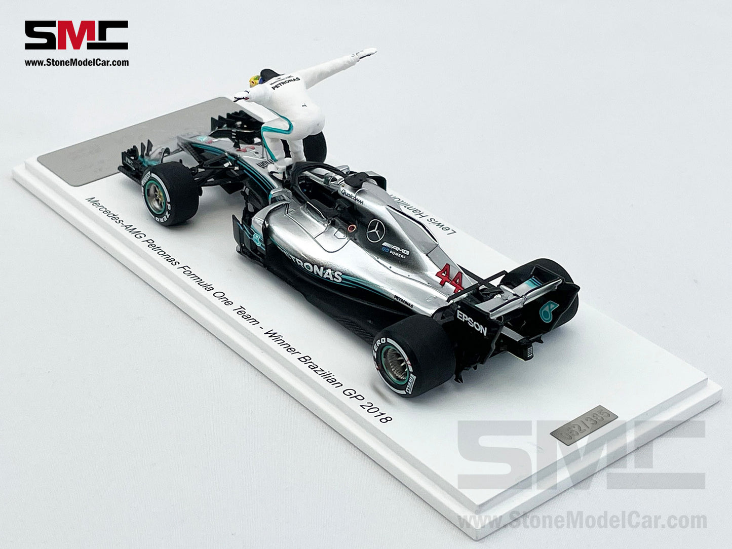 Mercedes AMG F1 W09 #44 Lewis Hamilton Brazil GP 2018 World Champion 1:43 Spark Figure Edition