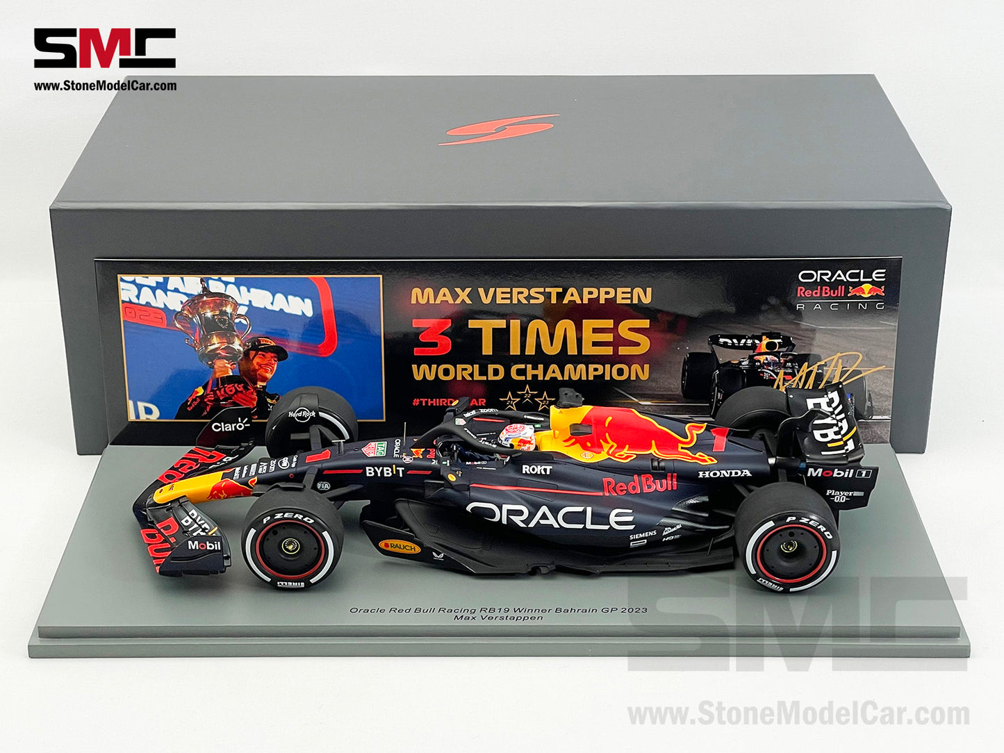 Red Bull F1 RB19 #1 Max Verstappen Winner Bahrain GP 2023 World Champion Spark 1:18 18S884