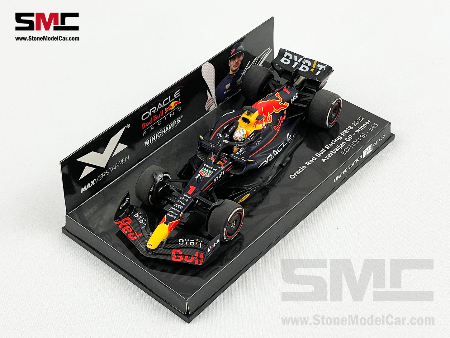 Red Bull F1 RB18 1 Max Verstappen Azerbaijan 2022 World Champion 1:43 MINICHAMPS