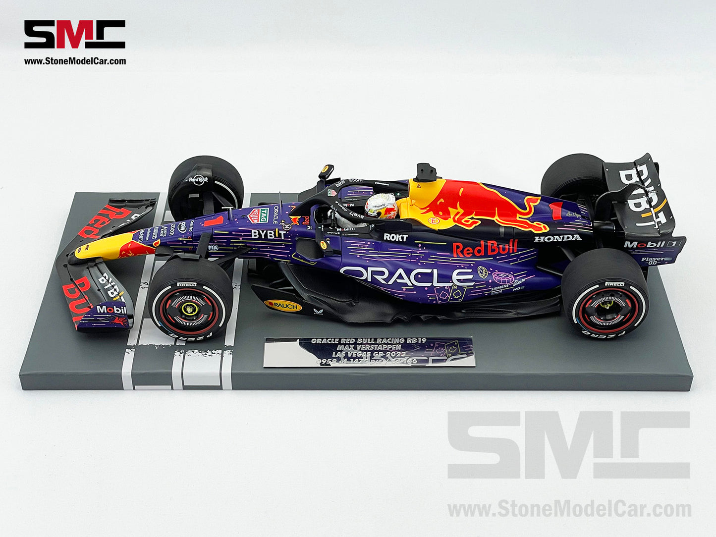 Red Bull F1 RB19 #1 Max Verstappen Winner US Las Vegas GP 2023 World Champion 1:18 MINICHAMPS