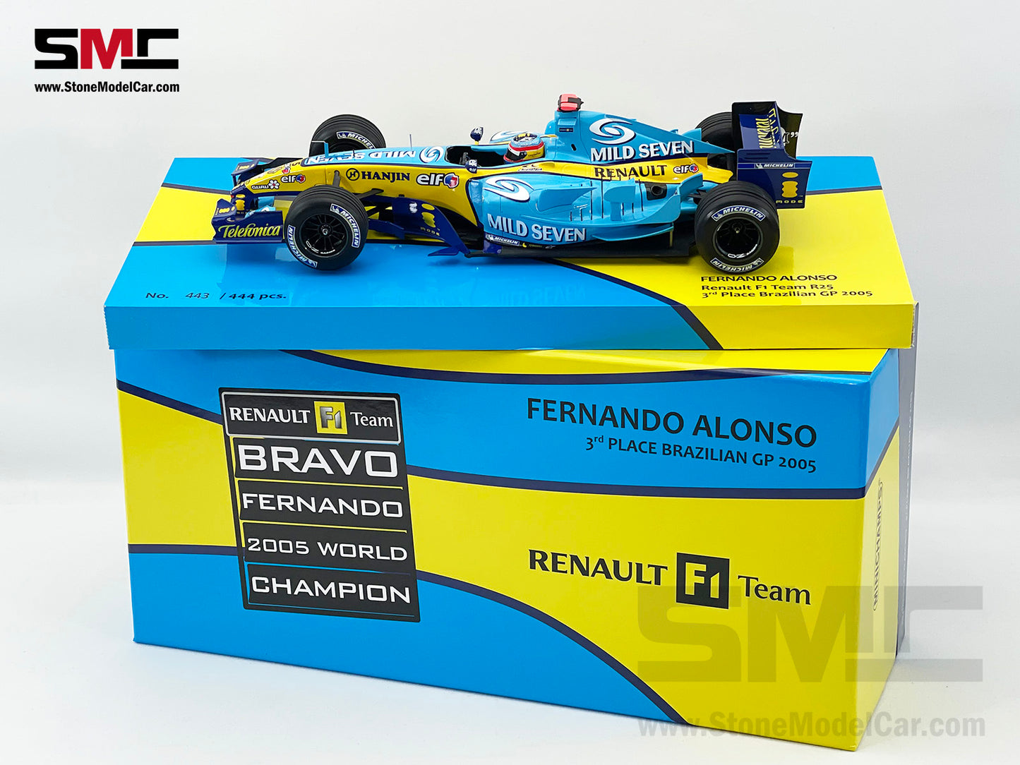 Renault F1 R25 #5 Fernando Alonso Brazil GP 2005 World Champion 1:18 MINICHAMPS Resin Edition Gift Box