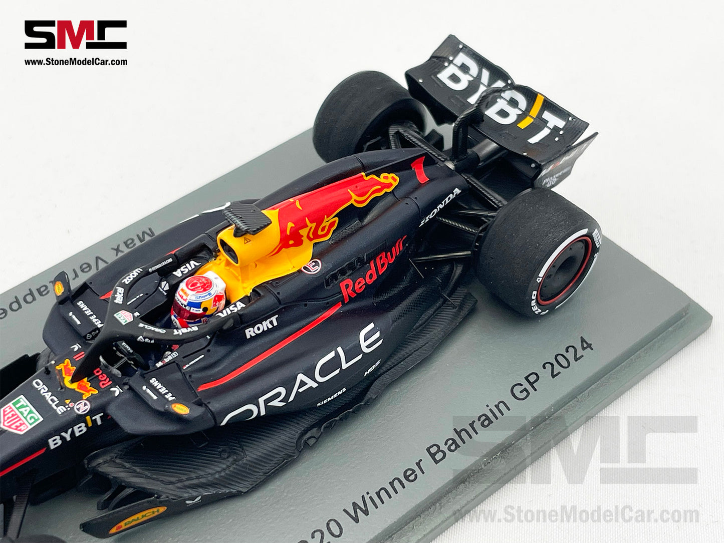 Red Bull F1 RB20 #1 Max Verstappen Bahrain GP 2024 World Champion 1:43 Spark S9519