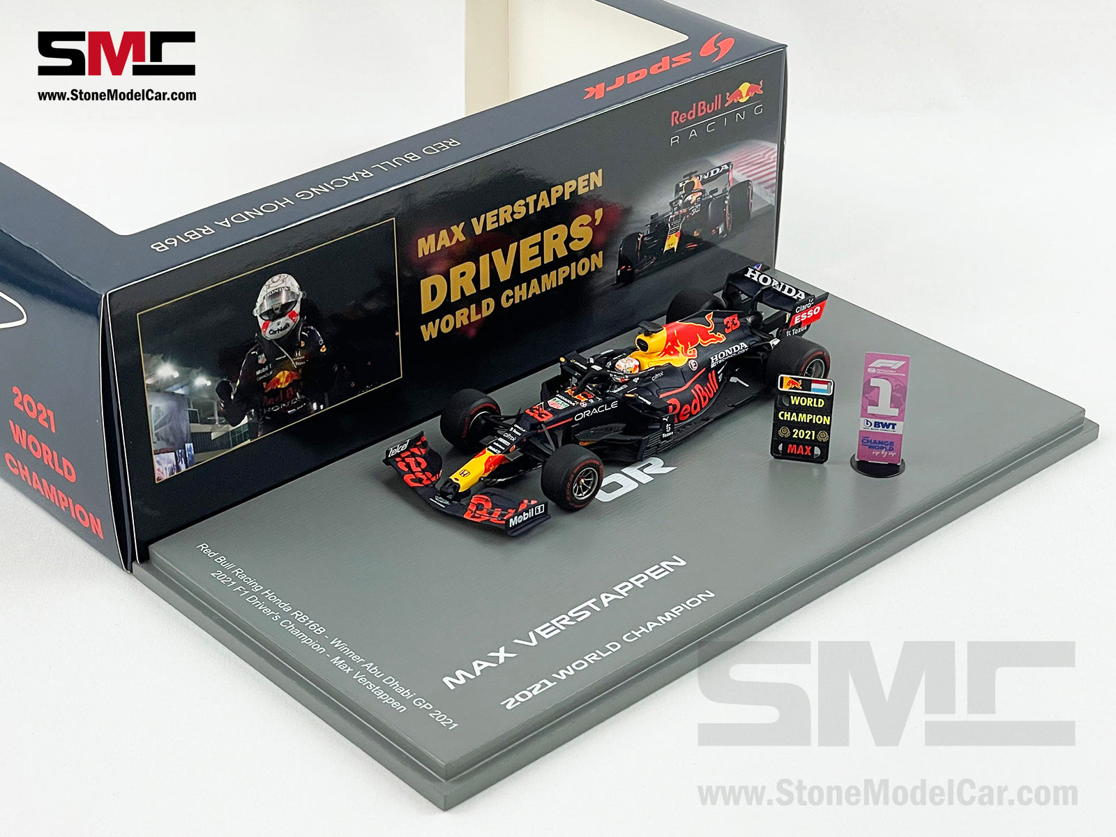 2021 World Champion Red Bull F1 RB16B #33 Max Verstappen Abu Dhabi