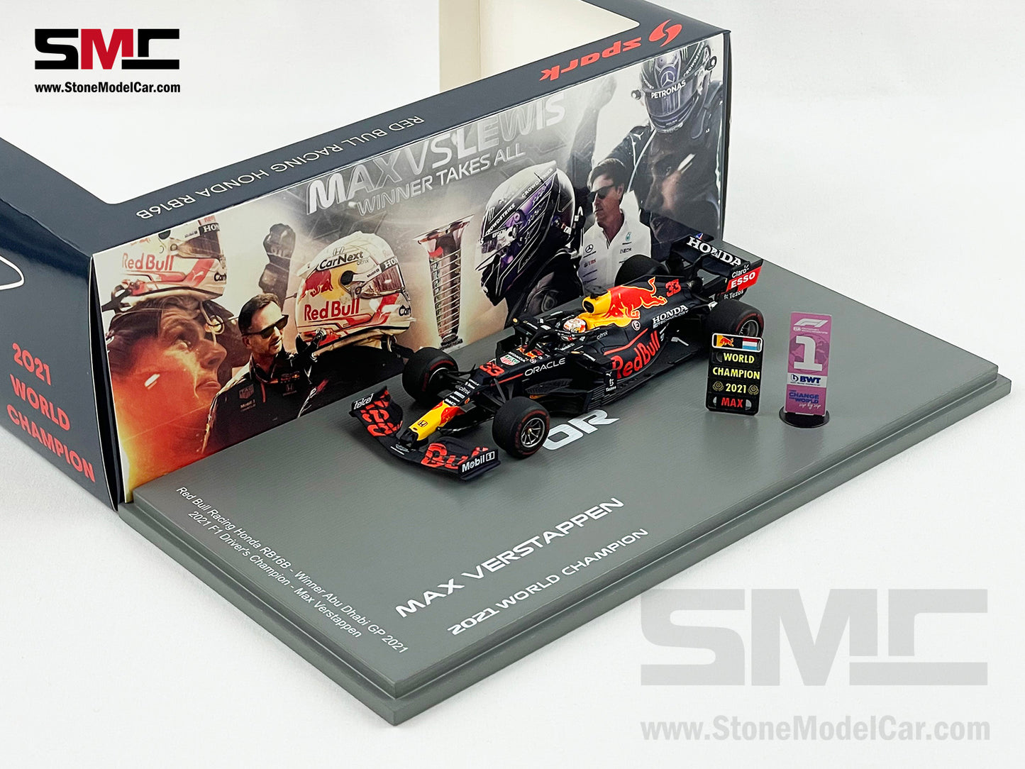 2021 World Champion Red Bull F1 RB16B #33 Max Verstappen Abu Dhabi GP 1:43 Spark S7861